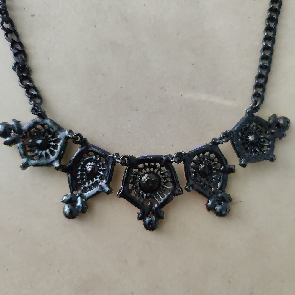 Statement Necklace - Picture 6 of 6